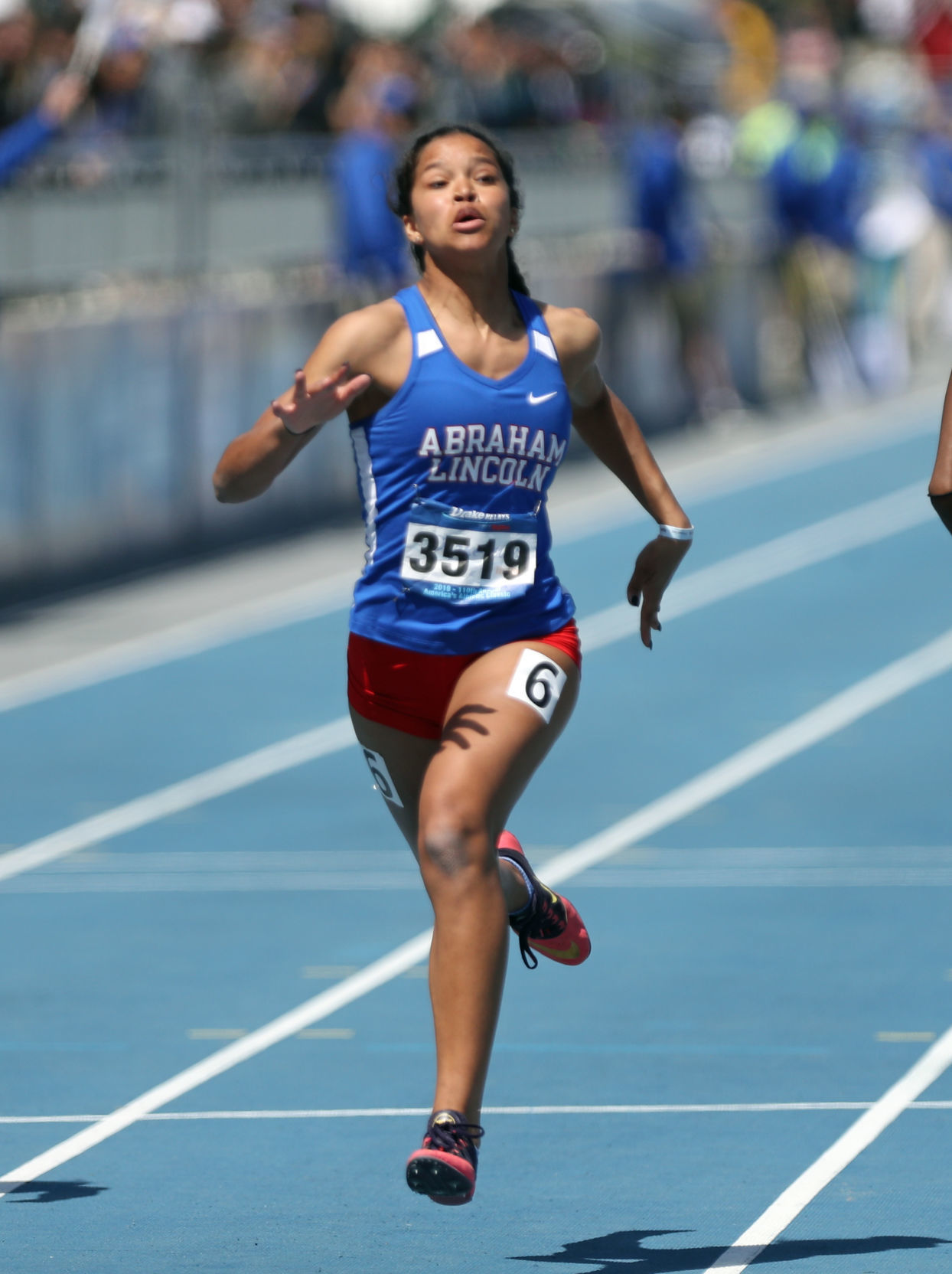 Council Bluffs Abraham Lincoln's Darby Thomas adds hurdles title to her Drake Relays haul (insert)